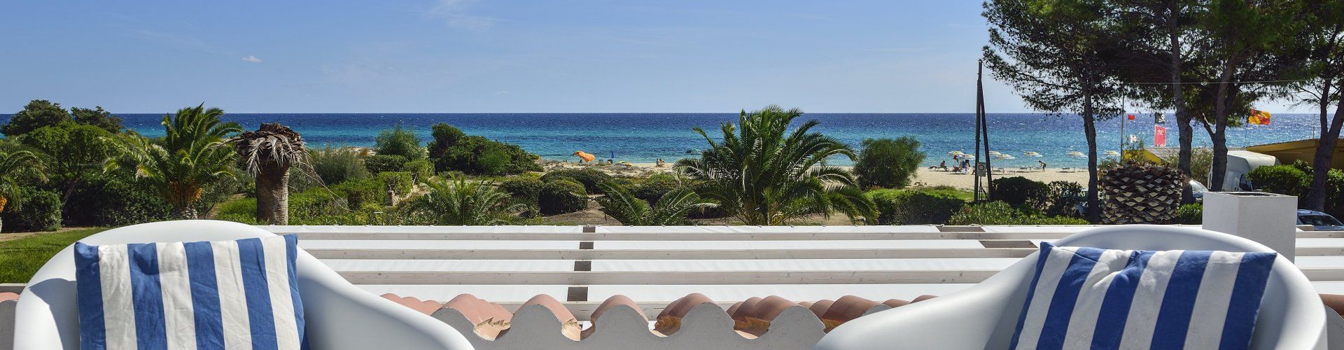 Villa Graziano | Terrazza sul tetto con vista sulla Costa Rei Terrazza sopraelevata