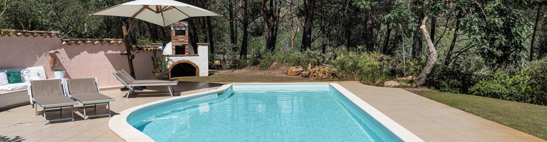 Villa Fiori 4 | Piscina privata con vista nel verde delle colline New Picutre 2022