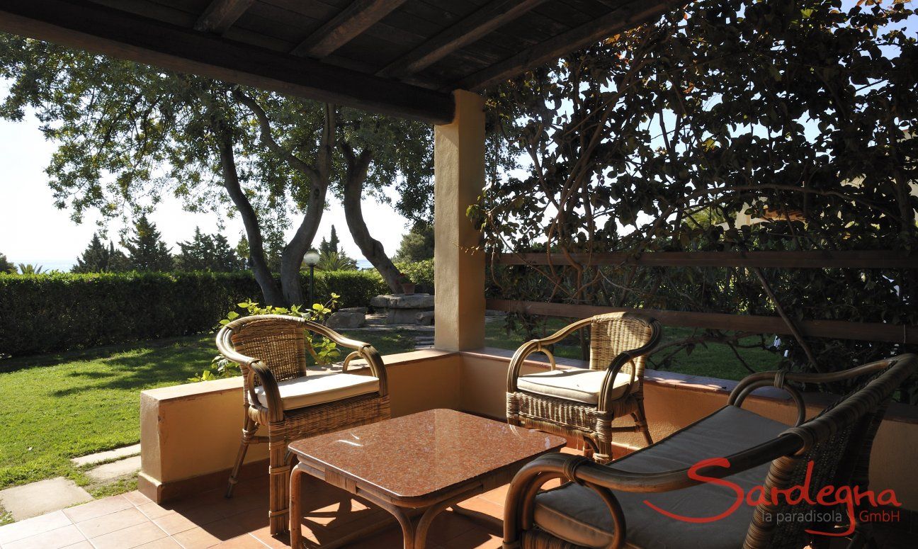 Villa Lentischio | Terrazza e giardino con vista mare Terrazza