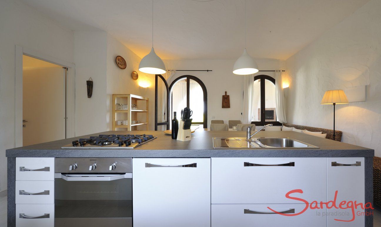 Villa ToreMari | Cucina moderna a isola con tutti gli elettrodomestici Cucina
