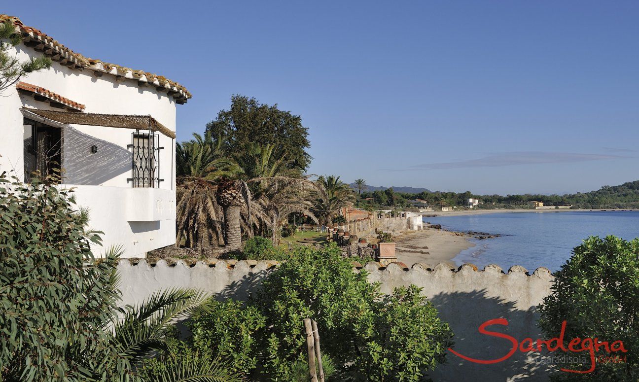Villa Su Faru 1 | Vista della terrazza della spiaggia e del mare Vista della terrazza della spiaggia e del mare