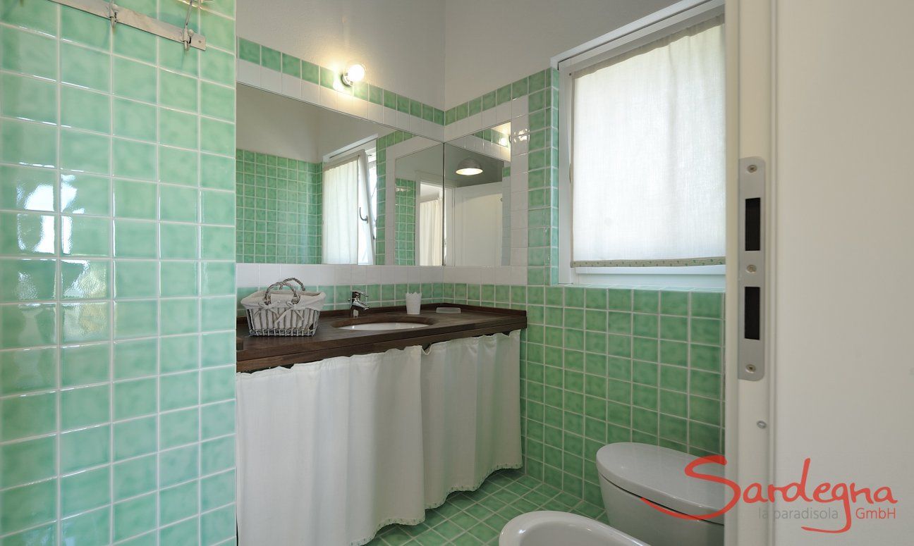 Li Conchi 25 | Bagno 1 con doccia della camera 1 Bagno