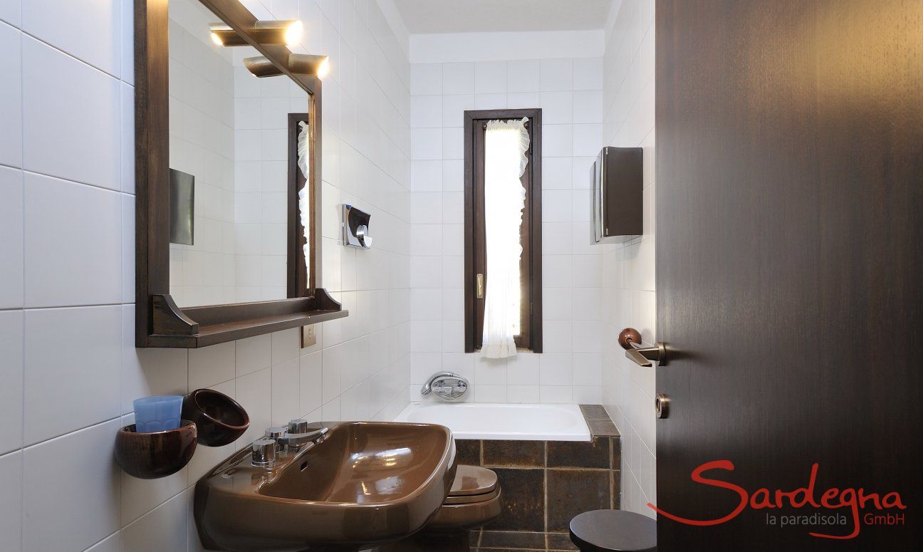 Villa Nautilus | Bagno con vasca Sardegna