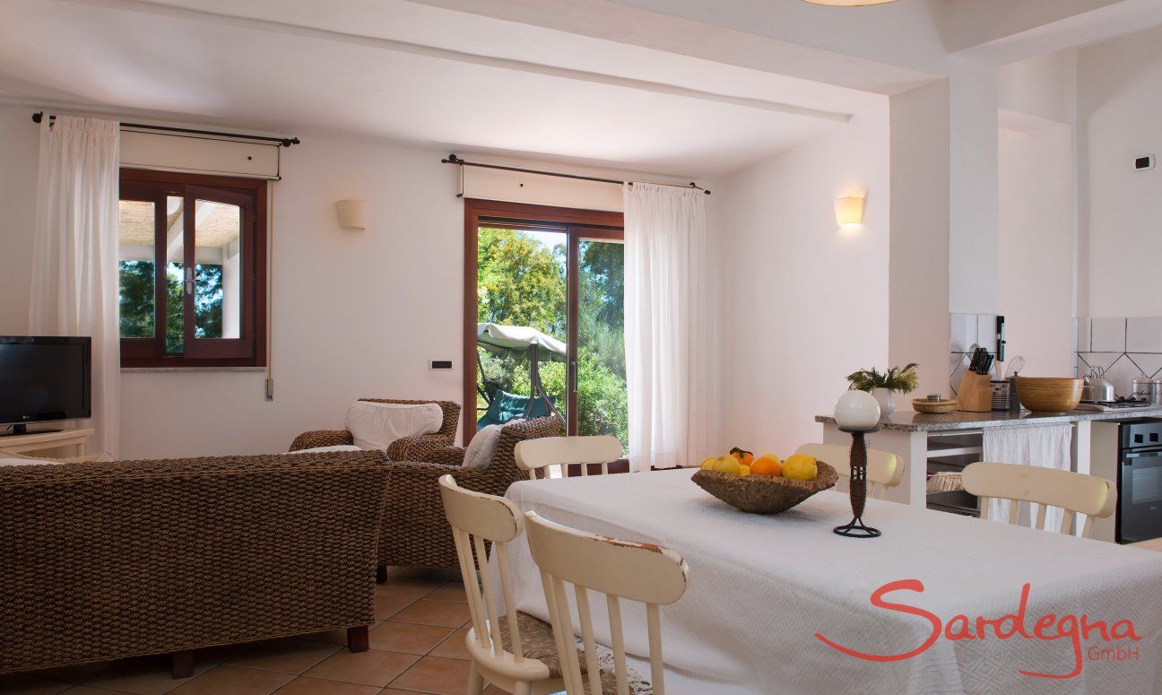 Apartment Orri 2 | Soggiorno e Pranzo con accesso diretto al giardino Soggiorno e Pranzo