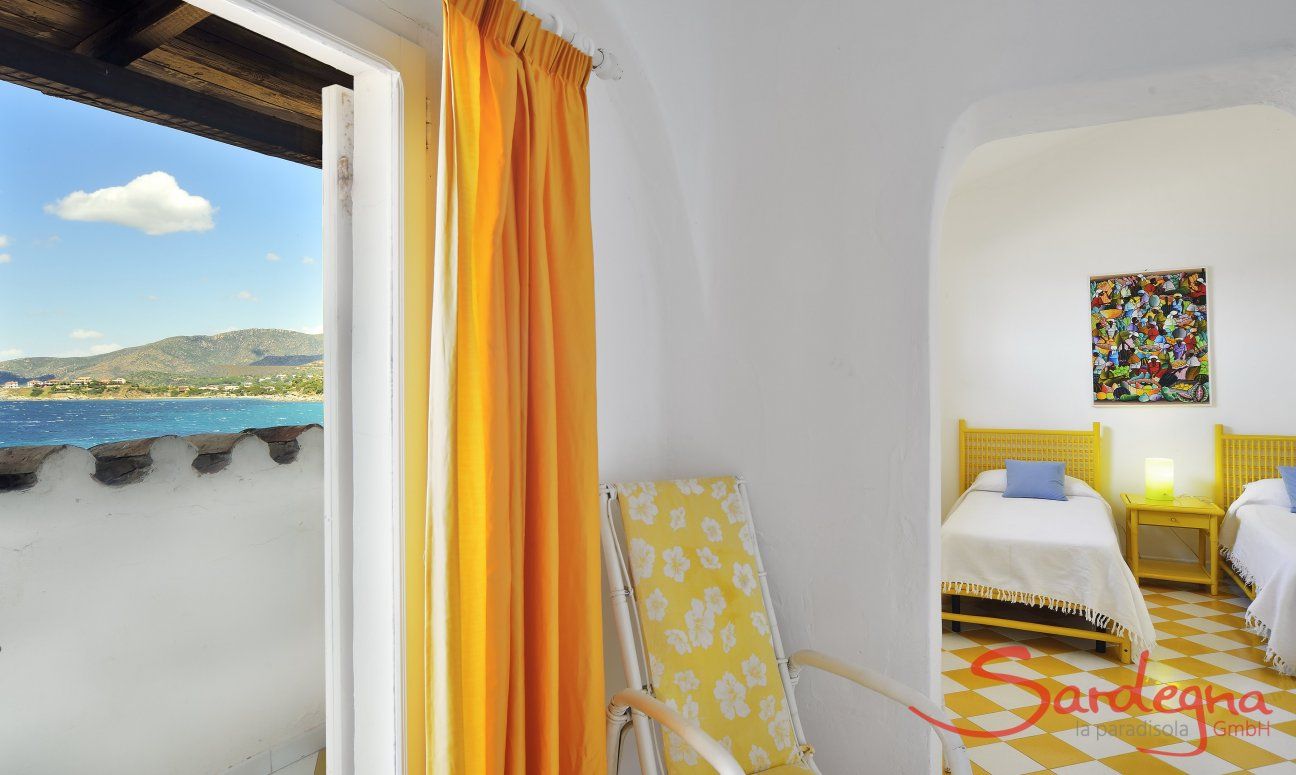 Villa Bella | Camera 2 con vista mare Dependance con Camera da letto e vista mare