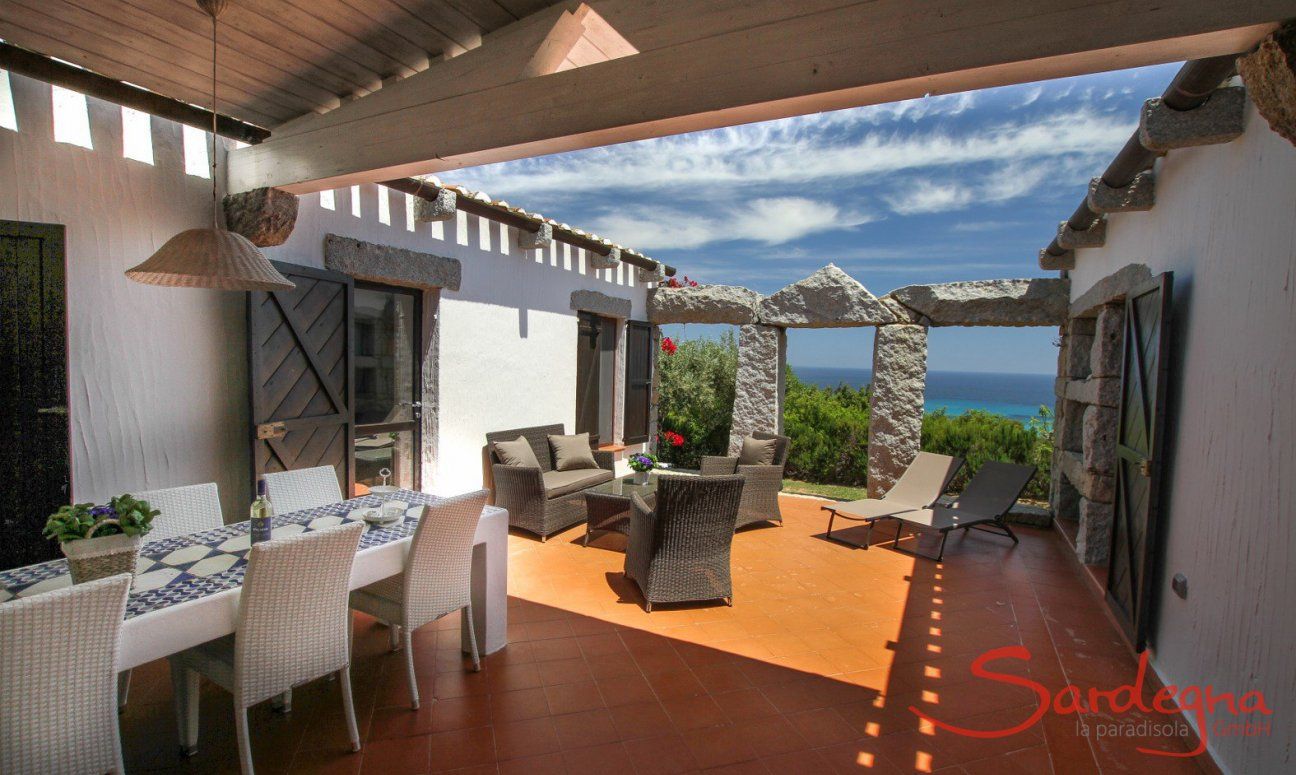 Casa 17 | Veranda spaziosa con vista mare Veranda