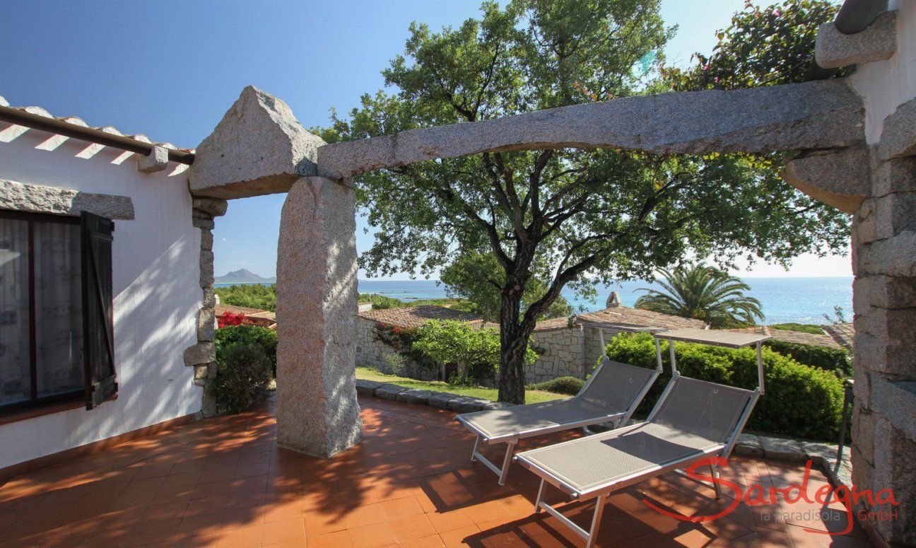 Casa 13 | Vista dalla terrazza sul mare di Sant'Elmo Vista dalla Casa 13