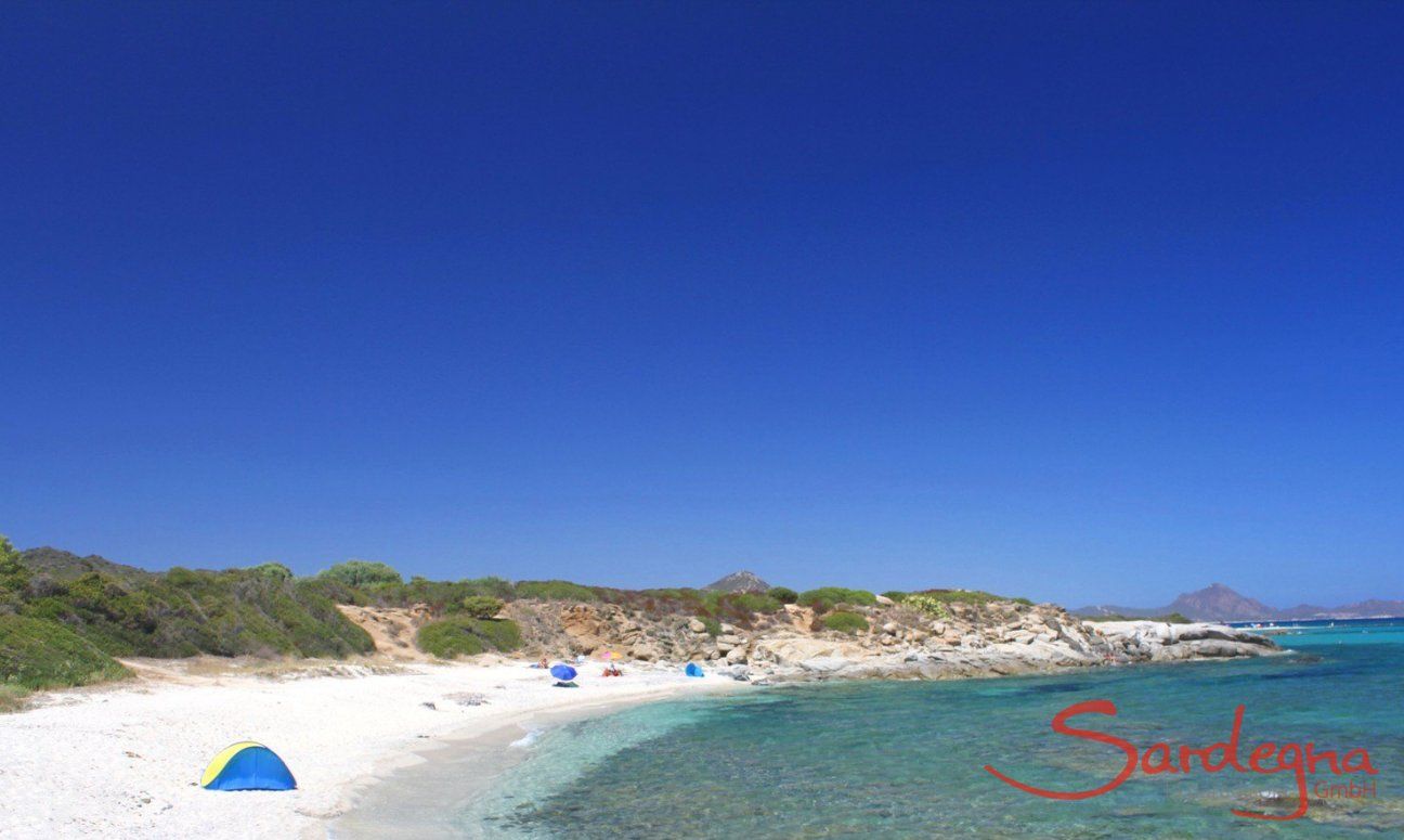 Casa Meloni 1 | La spiaggia bianca di Sant Elmo a solo 200 metri dalla casa Sant Elmo