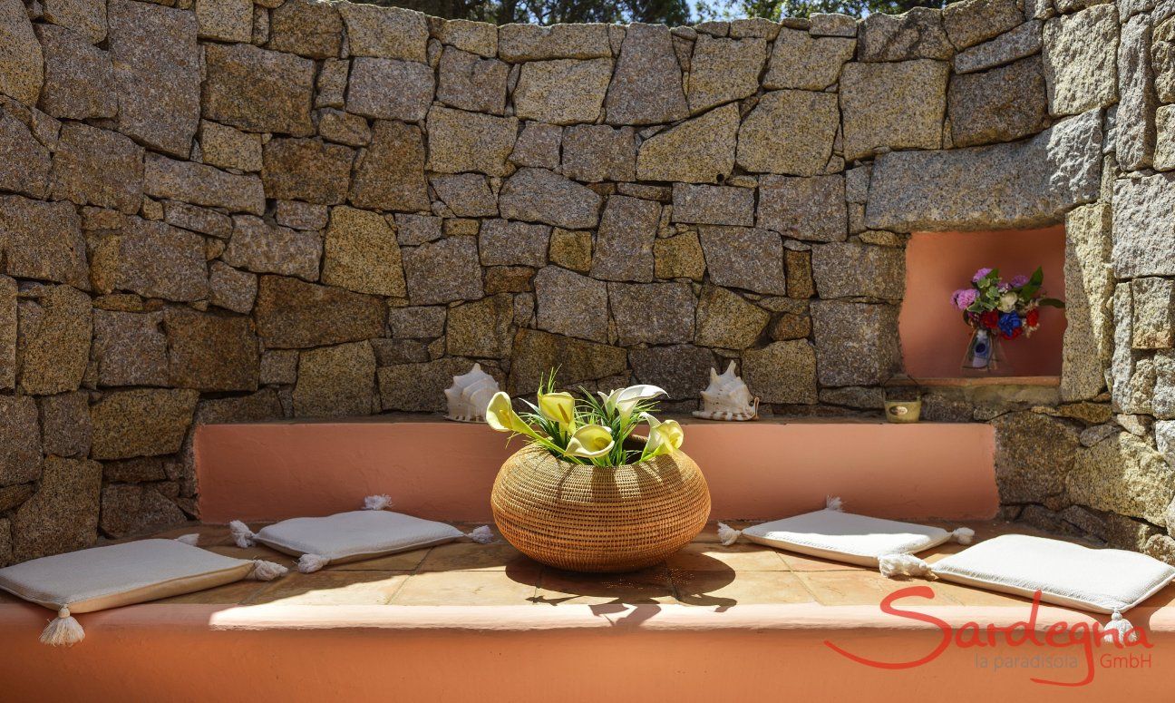 Villa Domus 9d | Divani in muratura Sedile