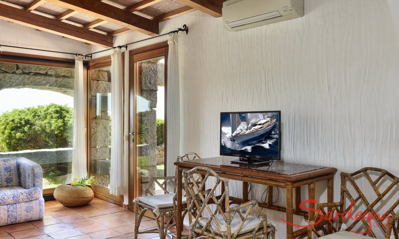 Villa Domus 9d | Soggiorno con terrazza e giardino Soggiorno