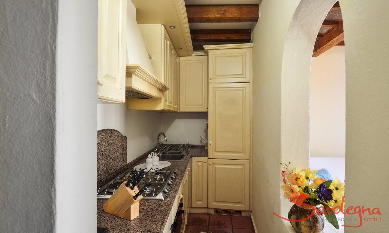 Villa Domus 17 | Cucina atrezzata con tutto il necessario Domus di Pitrizza