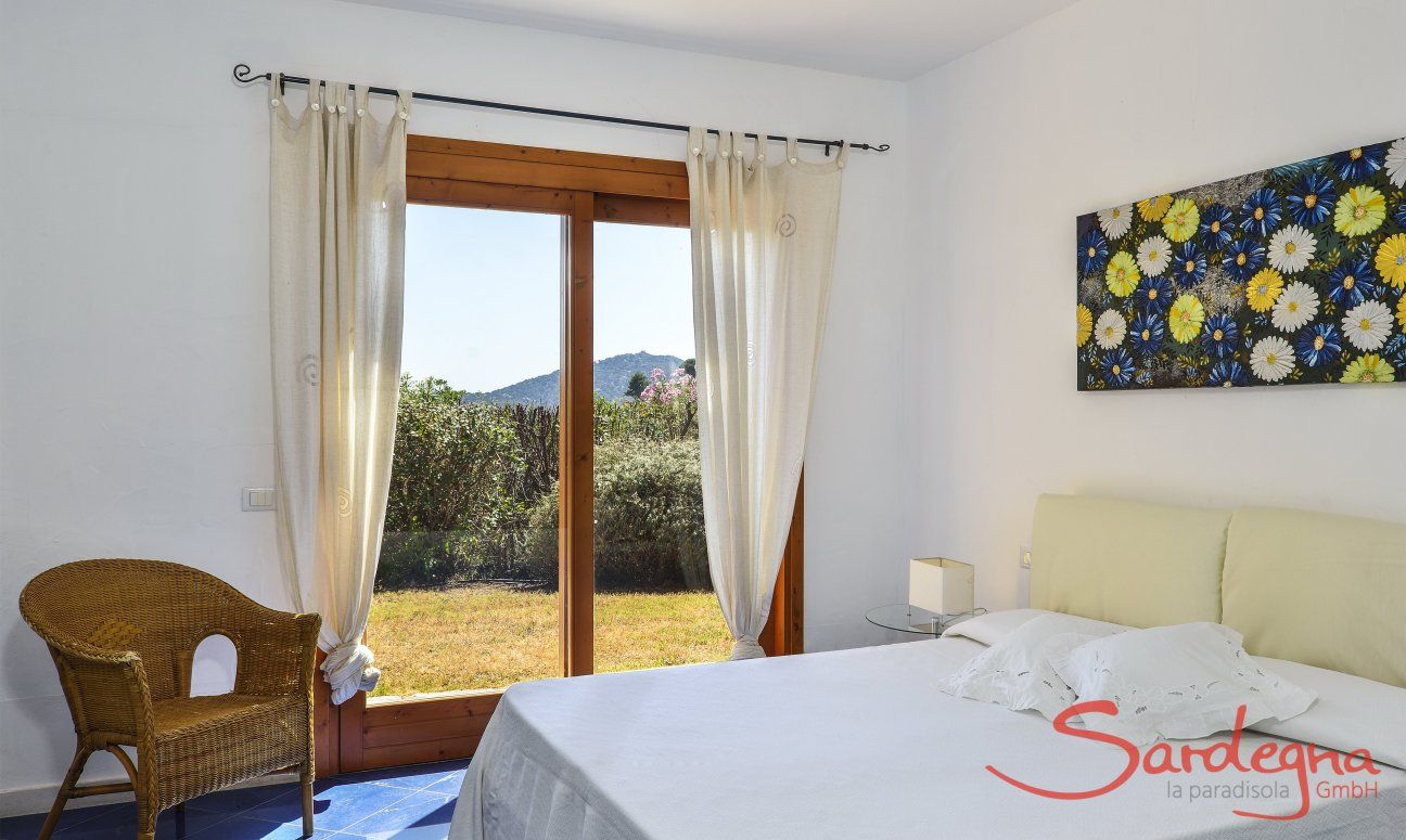 Villa Torretta Chia | Camera 1 con letto matrimoniale e bagno privato Camera da letto