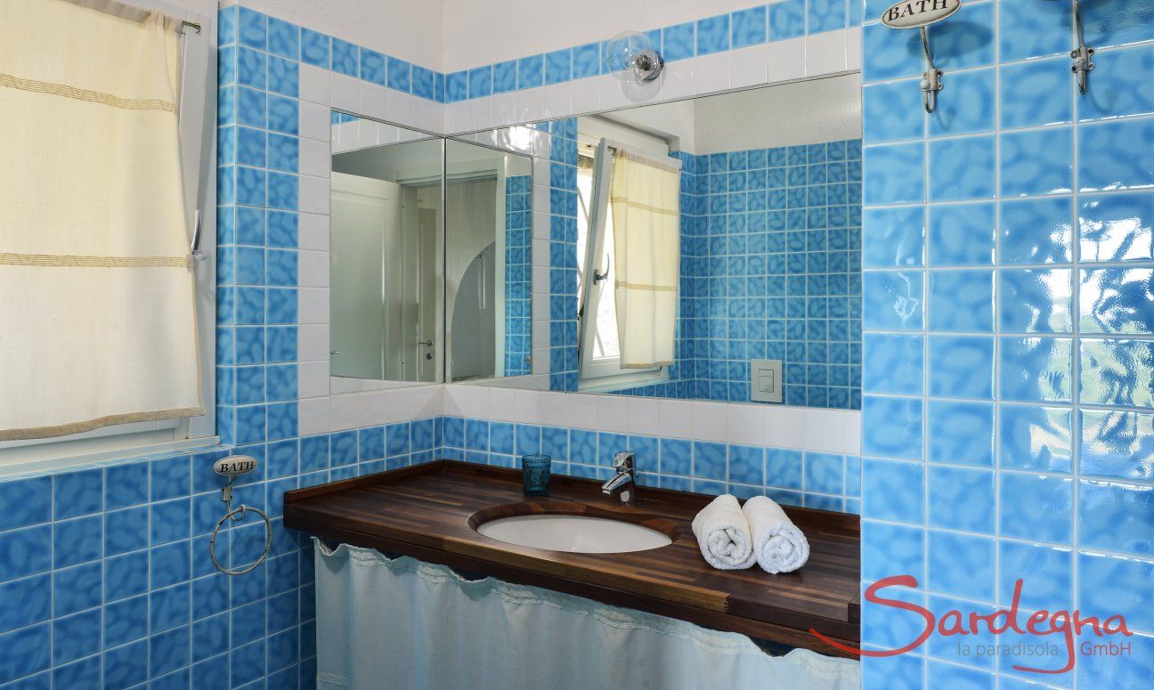 Li Conchi 37 | Bagno privato della camera 1 con doccia Bagno 1