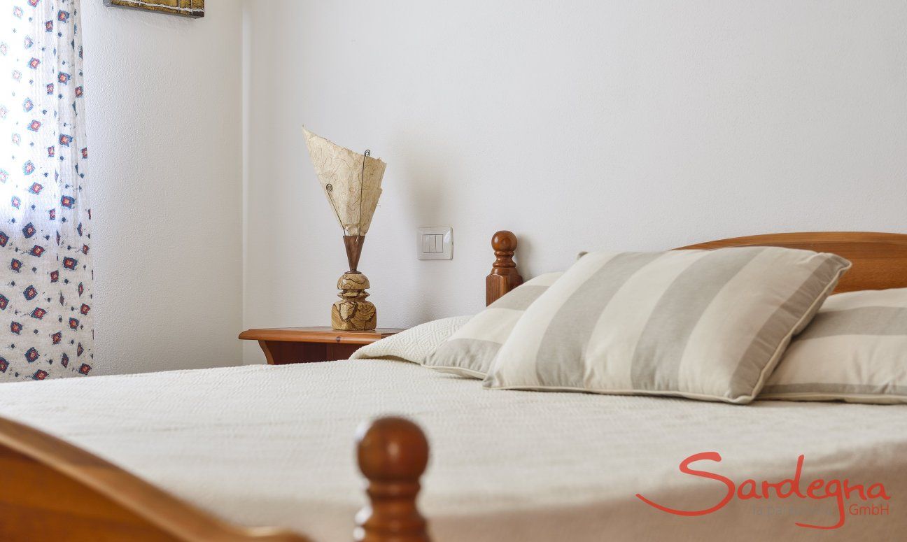 Villa Le Ginestre 1 | Camera 2 al pianterreno con letto matrimoniale Camera 2 al pianterreno con letto matrimoniale