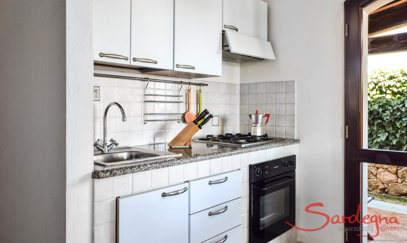 Villa Le Ginestre 2 | Cucina primo piano con forno e cucina a gas Cucina primo piano con forno e cucina a gas