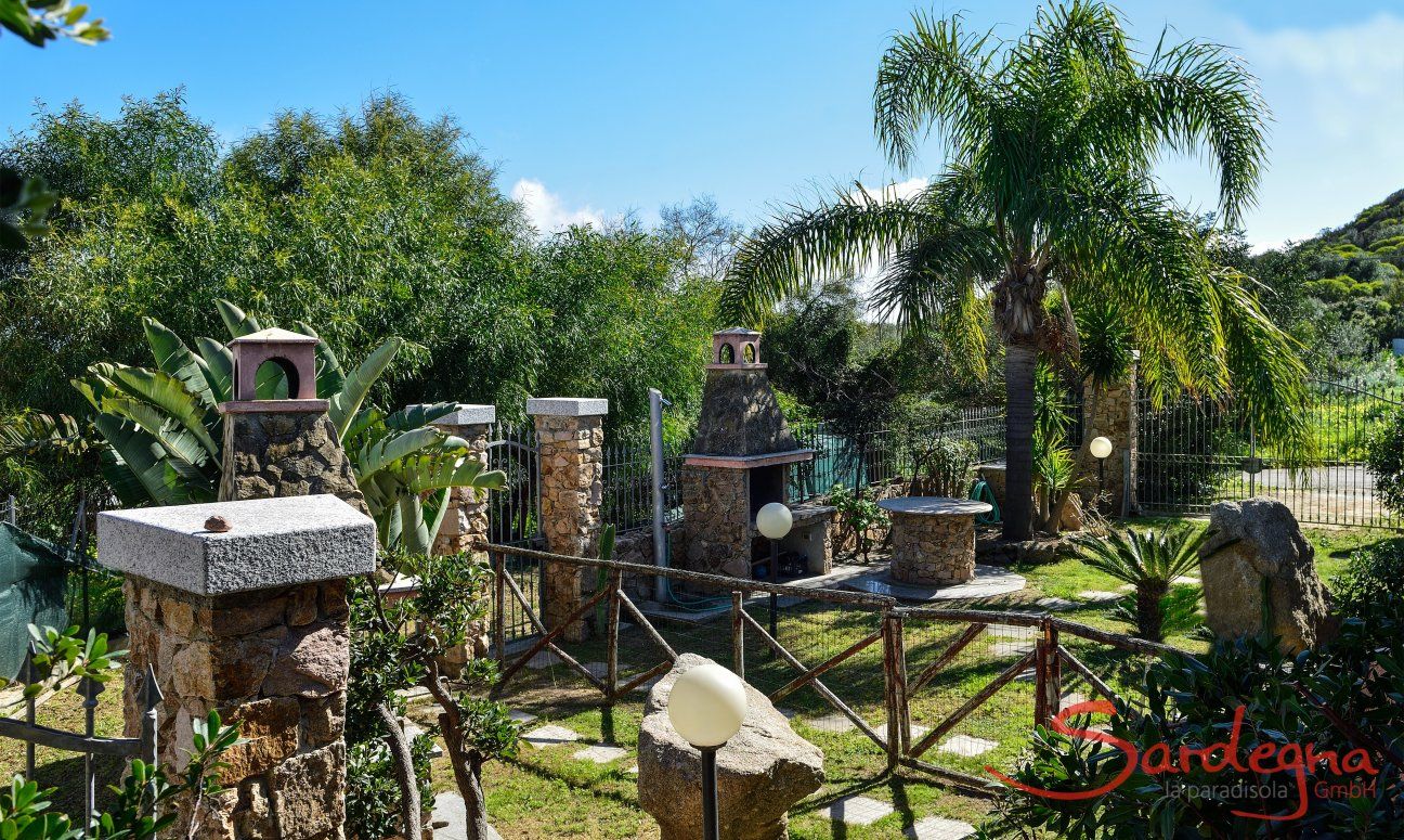 Villa Le Ginestre 2 | Giardino Giardino