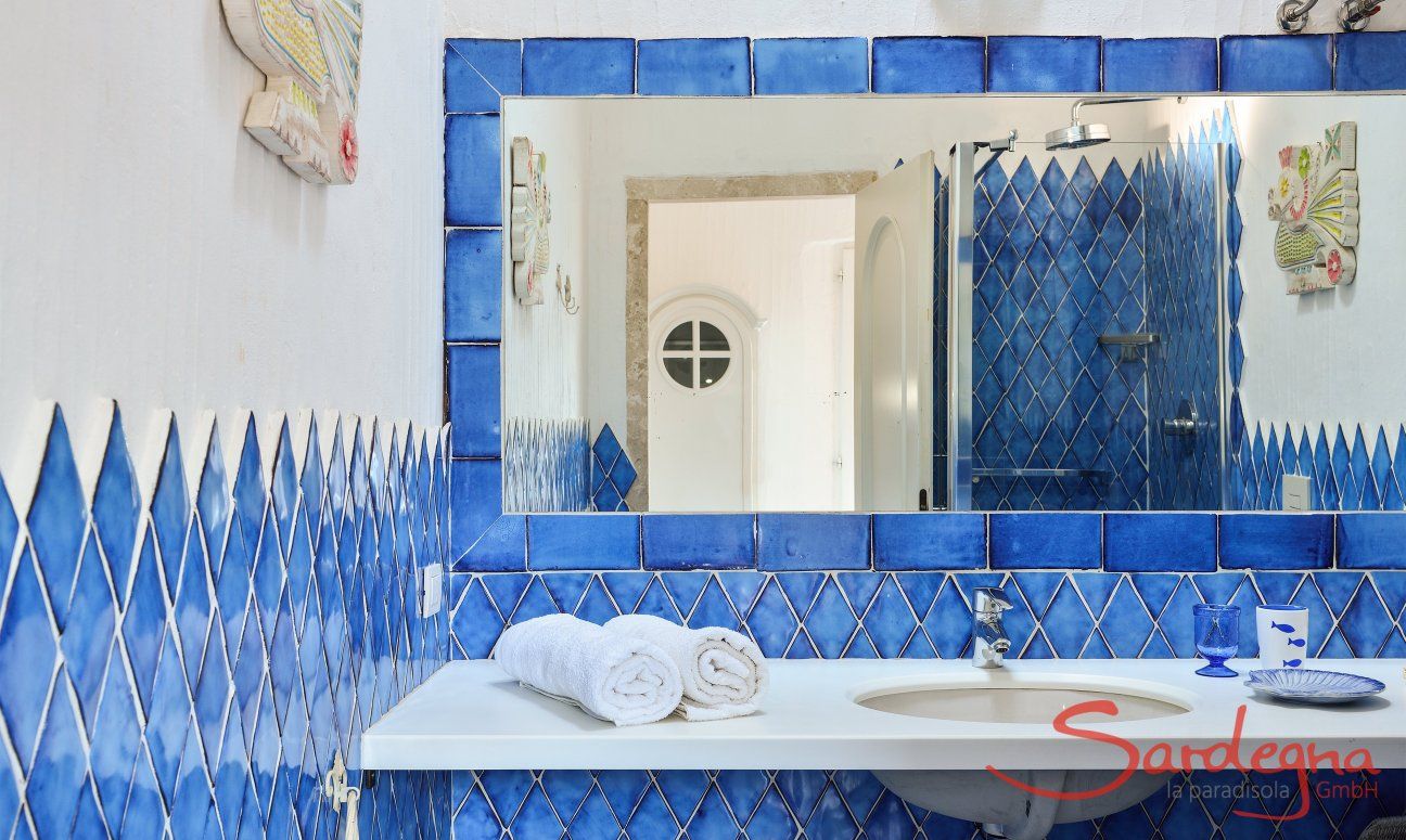 Casa 8 | Bagno 2 con doccia Bagno