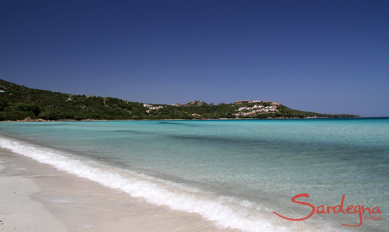 Acqua cristallina del Golfo di Marinella a Porto Rotondo