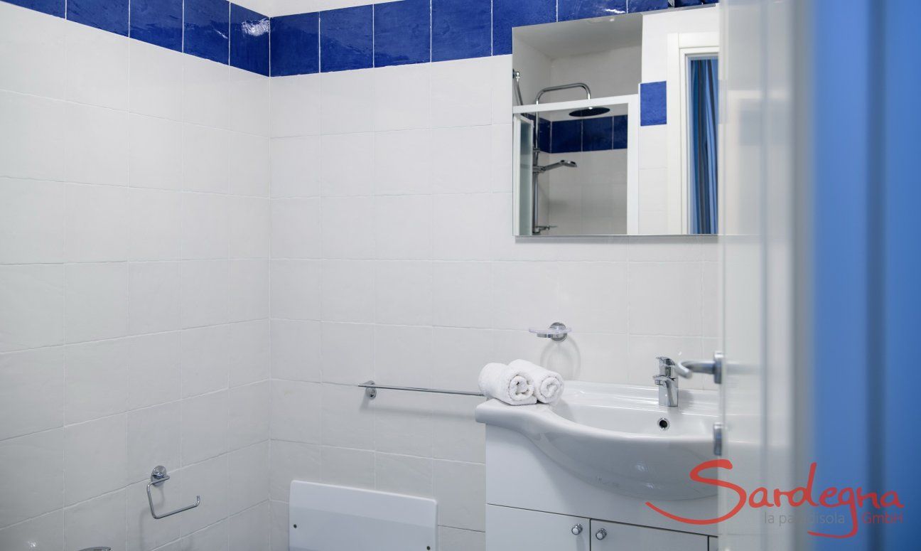 Li Conchi 20 | Bagno 3 con doccia nel sotto piano Bagno 3