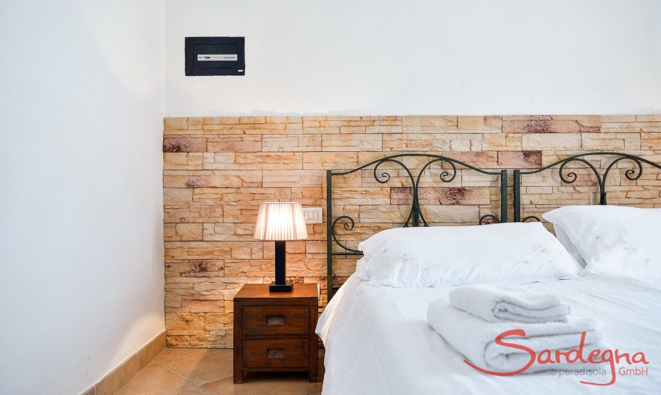Apartment Castededdu 1 | Camera 1 con letto matrimoniale Camera