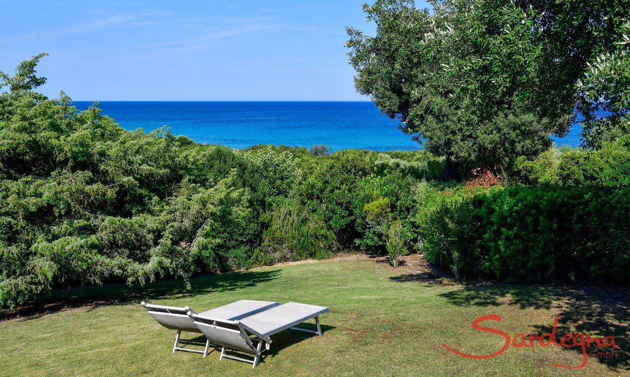 Giardino con vista mare