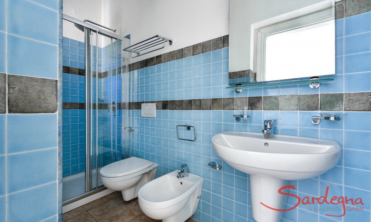 Villa Pino | Bagno 2 con doccia Bagno 2