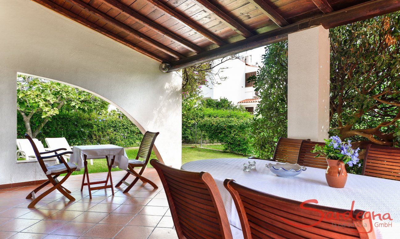 Villa Vela | Terrazza spaziosa con tavolo per mangiare Terrazza