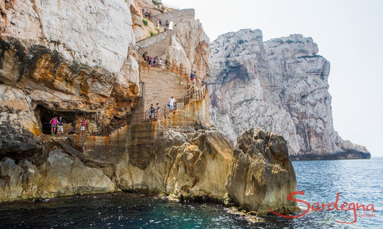 Scala e Ingresso alle Grotte di Nettuno ad Alghero