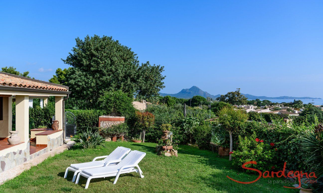 Villa Monica | Giardino e vista mare Giardino e vista mare