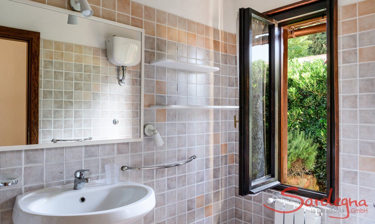 Villa Giangaleazzo | Bagno 2 con doccia Bagno 2