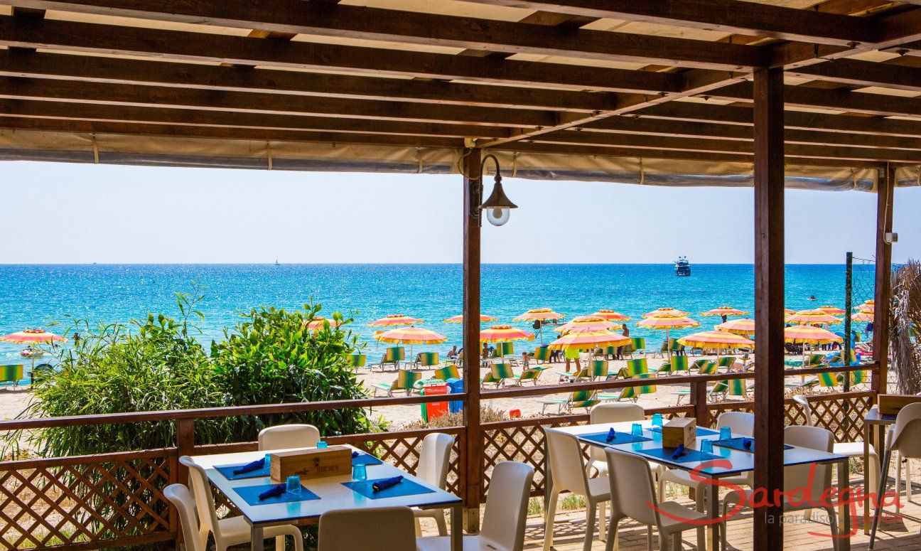 Ristorante sulla spiaggia di Costa Rei