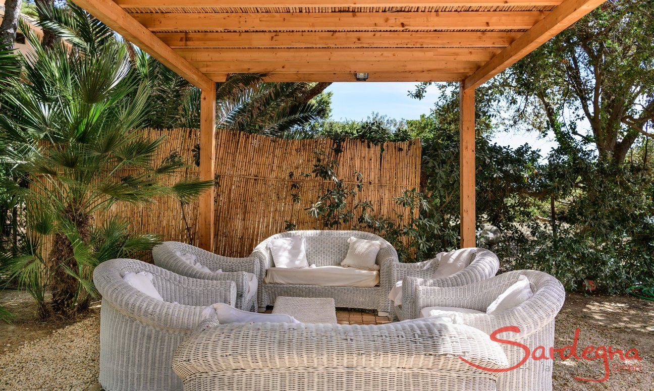 Villa Fernando | Gazebo per momenti rilassanti all'ombra Casa vacanza Villa Fernando, Santa Margherita di Pula, Sud Sardegna