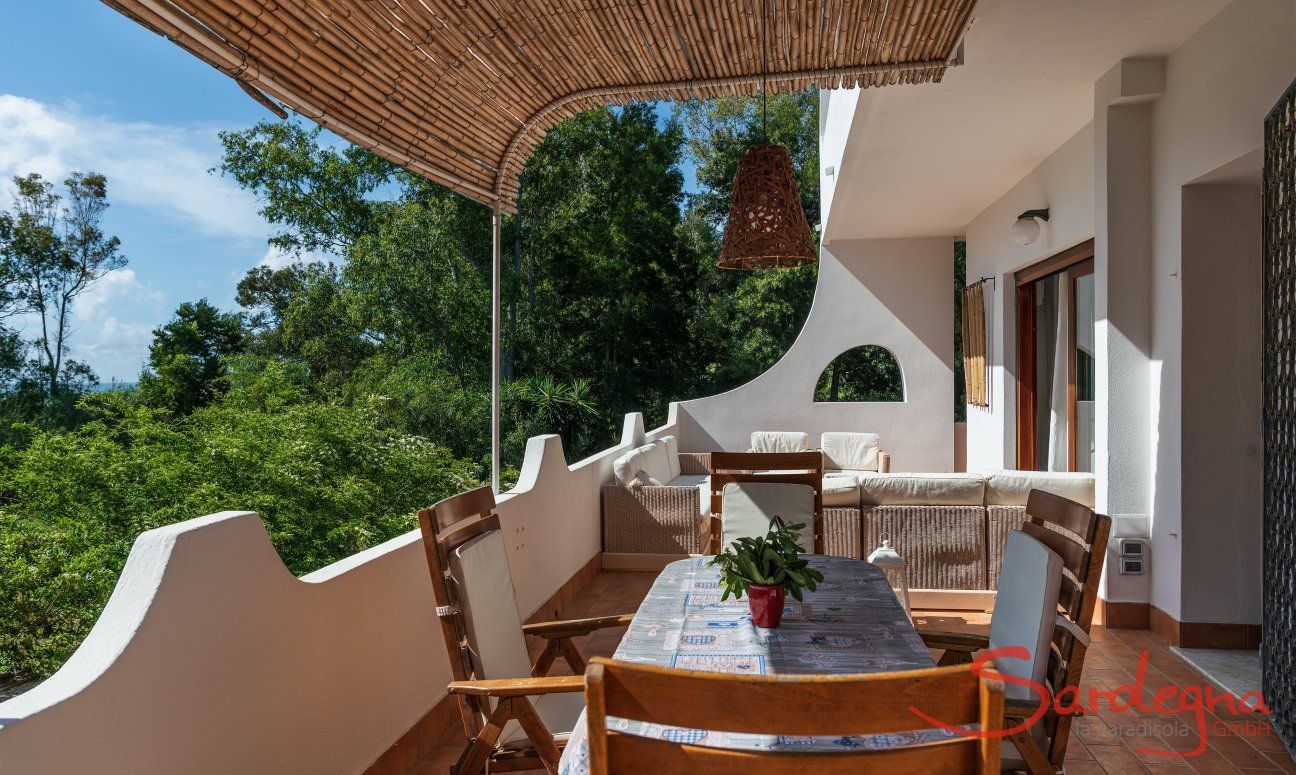 Apartment Orri 3 | Terrazza con tavolo per mangiare all'esterno App. Orri 3 Tortoli Costa Est Sardegna