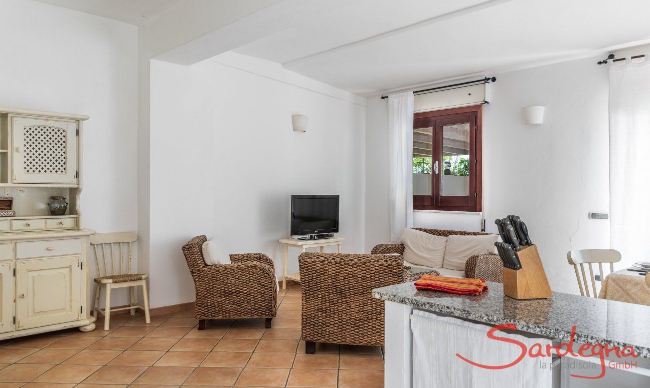 Apartment Orri 2 | Grande sala con angolo divano, zona pranzo e cucina App. Orri 2, Tortoli, Costa Est, Sardegna