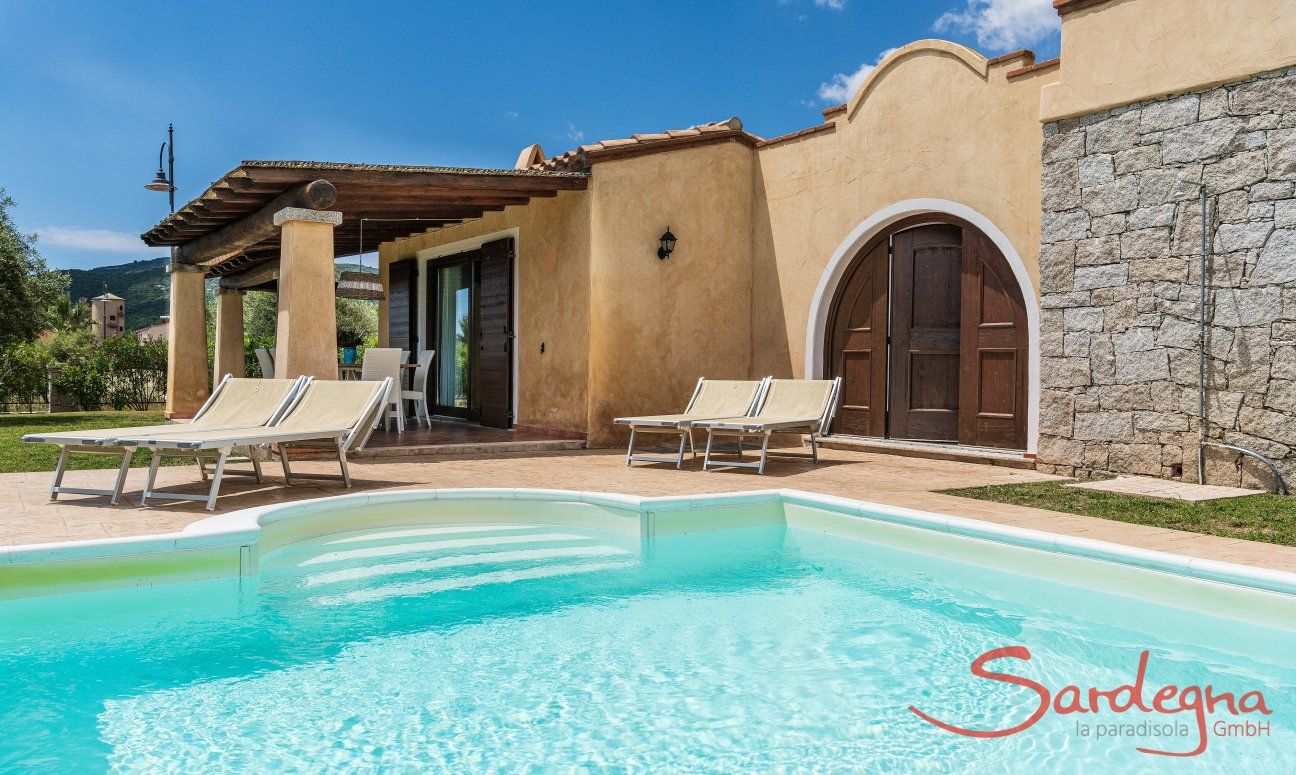 Villa Campidano 7 | Piscina privata in giardino Piscina Campidano 7