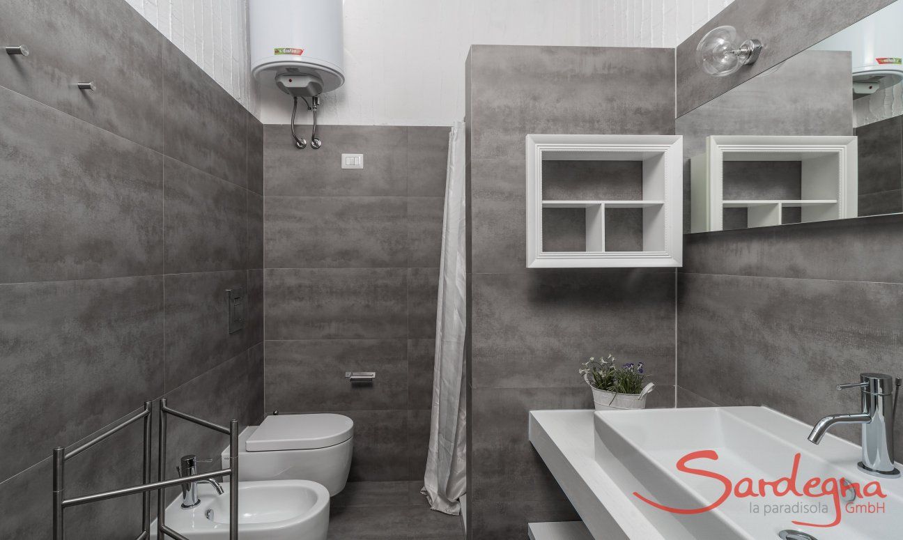 Casa 17 | Bagno 2 con doccia Casa 17, Sant Elmo, Sud Sardegna