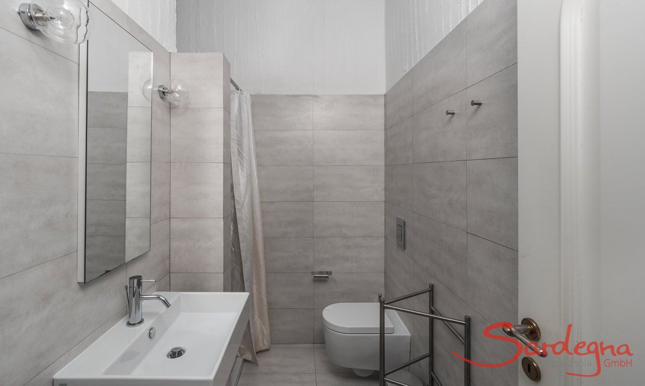 Casa 17 | Bagno 1 con doccia Casa 17, Sant Elmo, Sud Sardegna