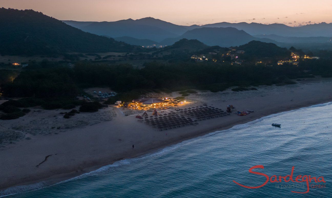 Li Conchi 5 | Tamatete di notte, Cala Sinzias Lido Tamatete Cala Sinzias