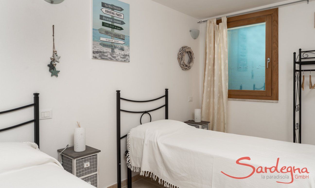 Villa del Campo | Camera 5 con letto matrimoniale nel piano interrato Villa del Campo, Is Molas, Pula