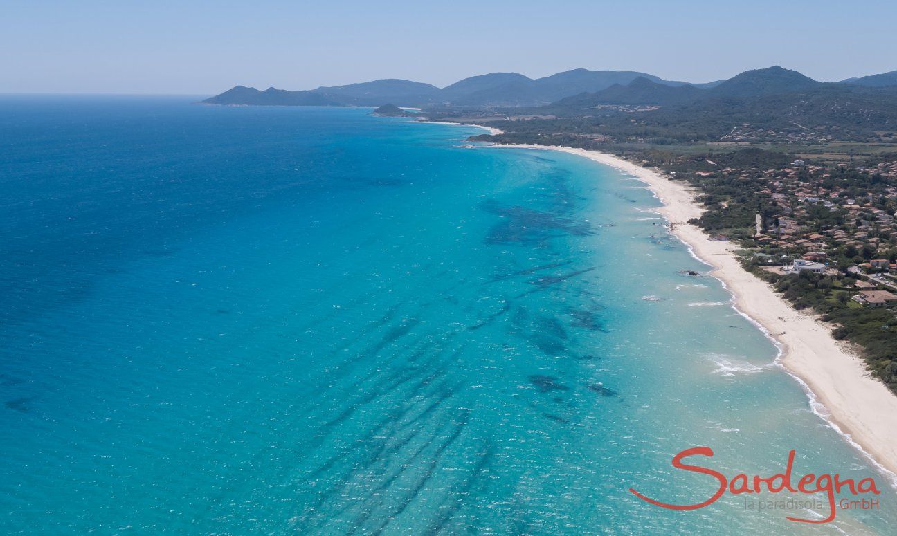 Spiaggia di sabbia e un mare cristallino