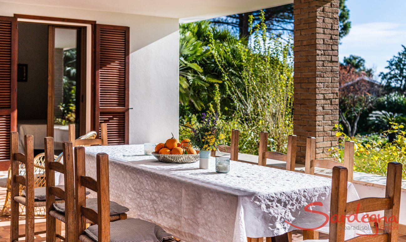 Villa Palme | Ampia terrazza con tavolo da pranzo New Picture