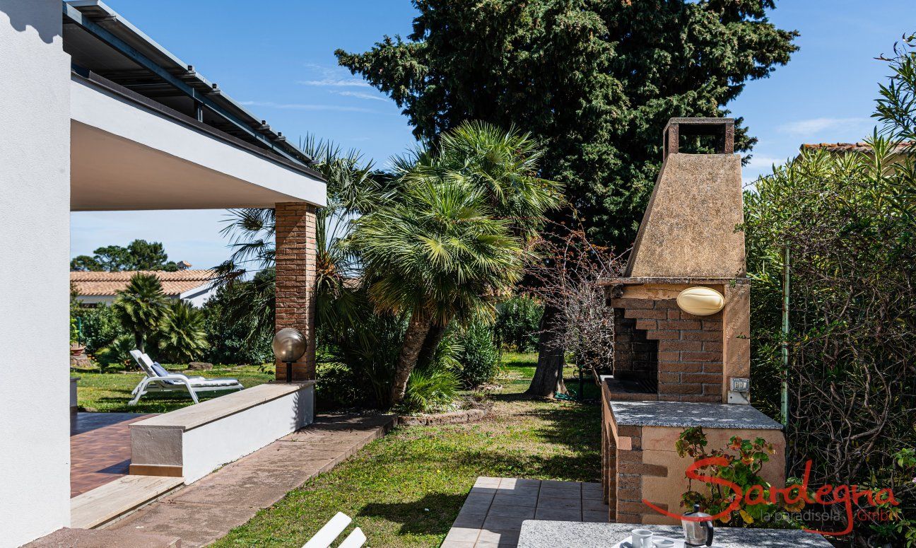 Villa Palme | Barbecue in muratura in giardino New Picture