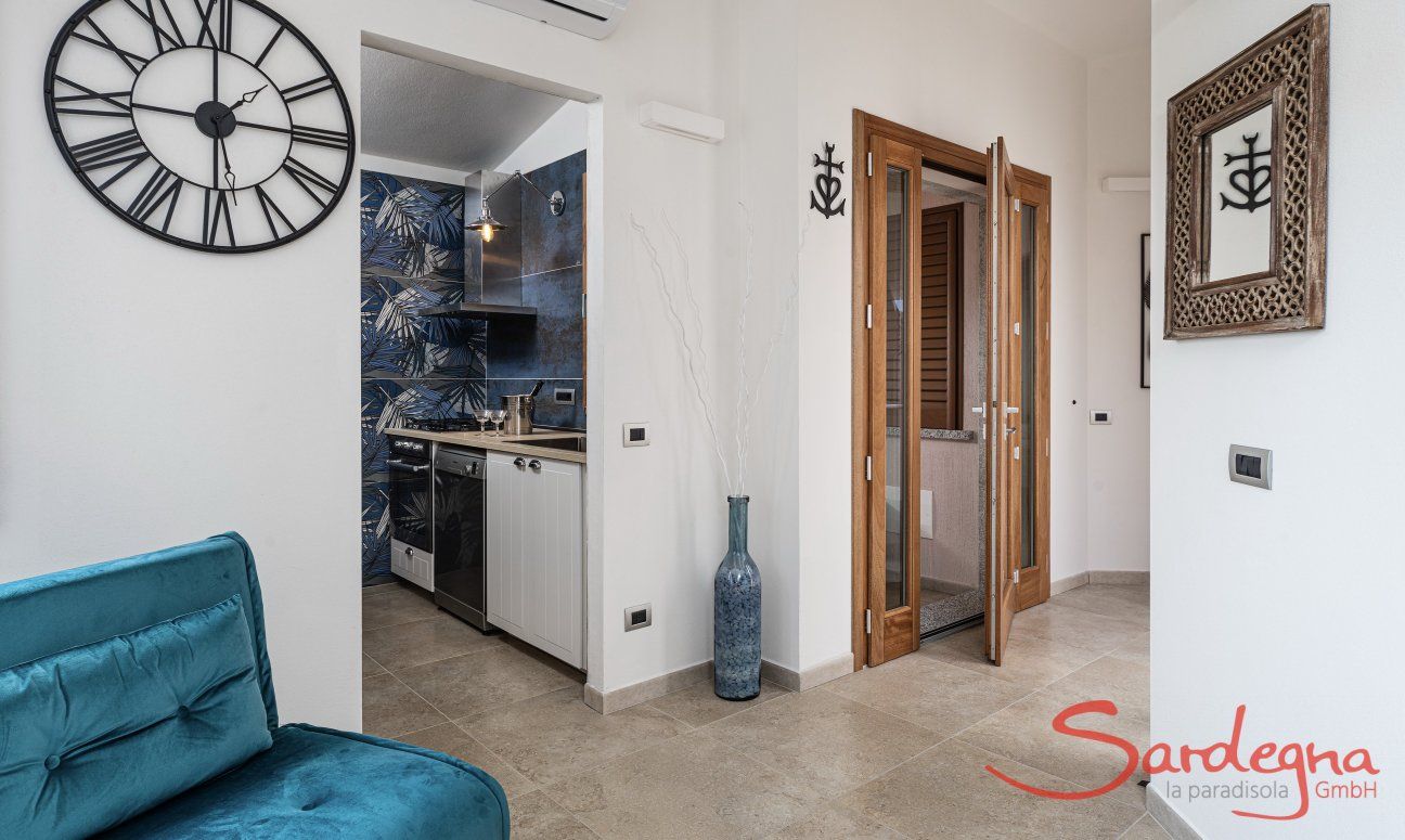Villa Iris | Salotto con accesso alla cucina New Picture