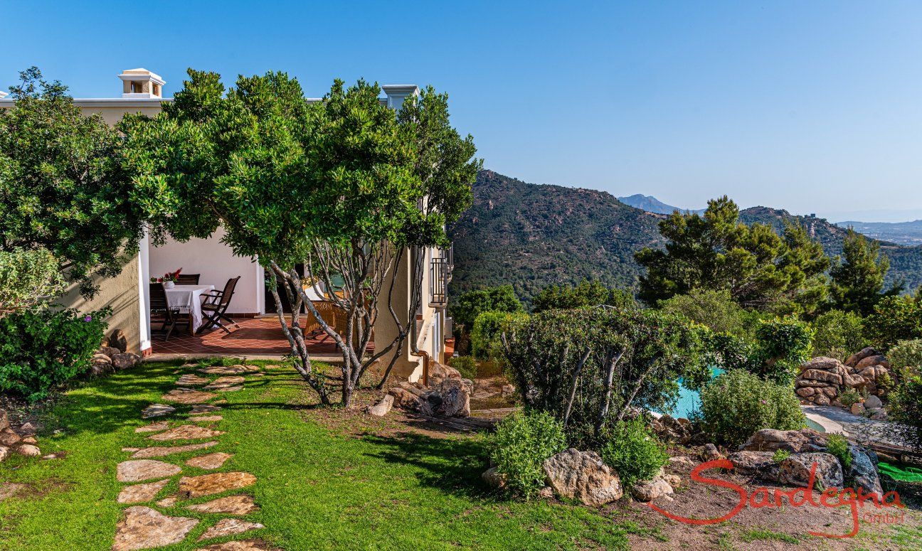 Villa Aquila Alta | Giardino con accesso alla terrazza New Picture