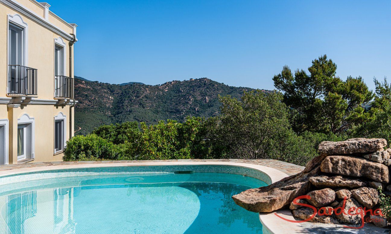 Villa Aquila Alta | Relax a bordo piscina New Picture