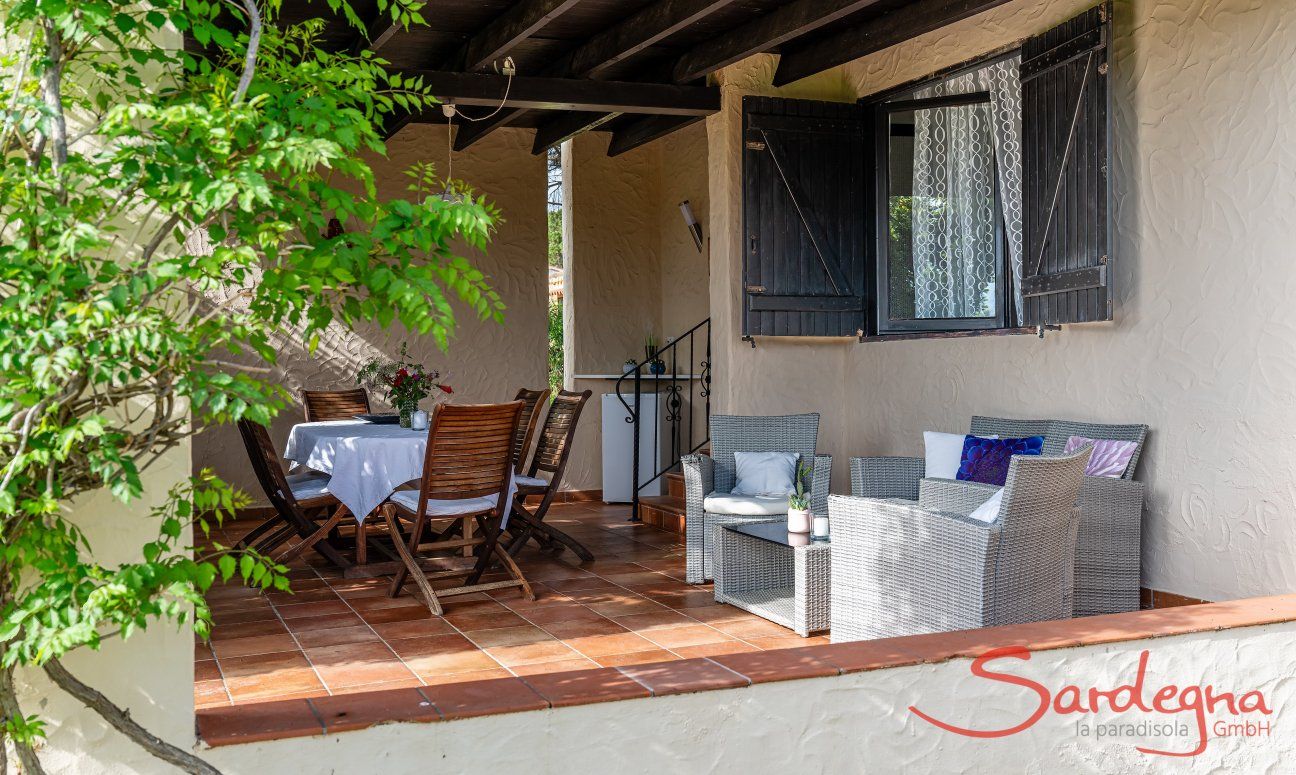 Villa Serena | Terrazza coperta con zona relax New Picture 2025
