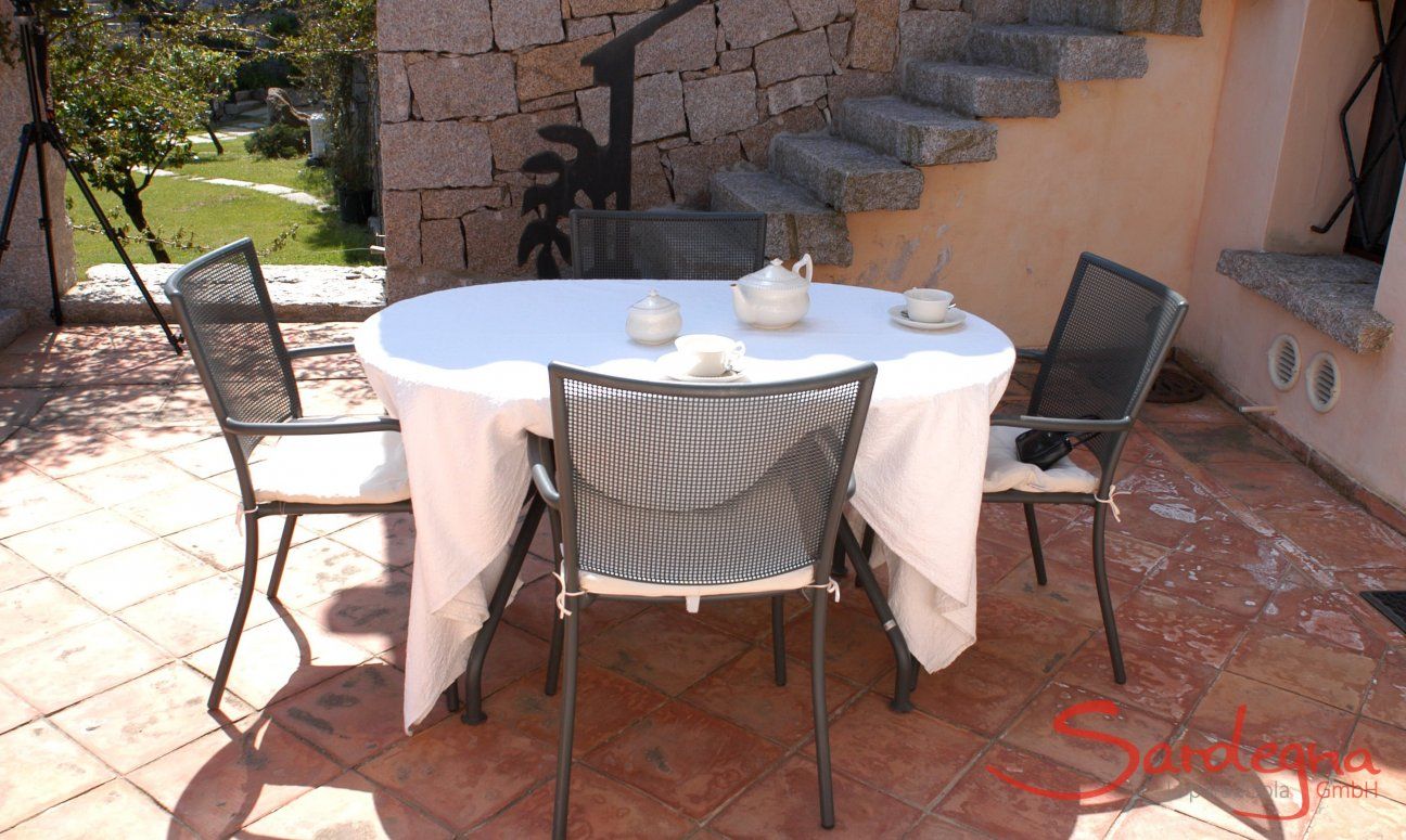 Villa Domus 17 | Terrazza con giardino Terrazza