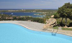 Villa Domus 9d | Piscina in comune Sardegna