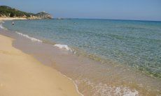 Spiagge di Chia, 20 km distante