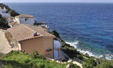 Apartment Azzurra | Vista sulla casa e sul mare Vista sulla casa e sul mare